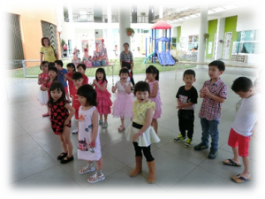 Parents had a good laugh watching the skit performed by our Kinderland children.